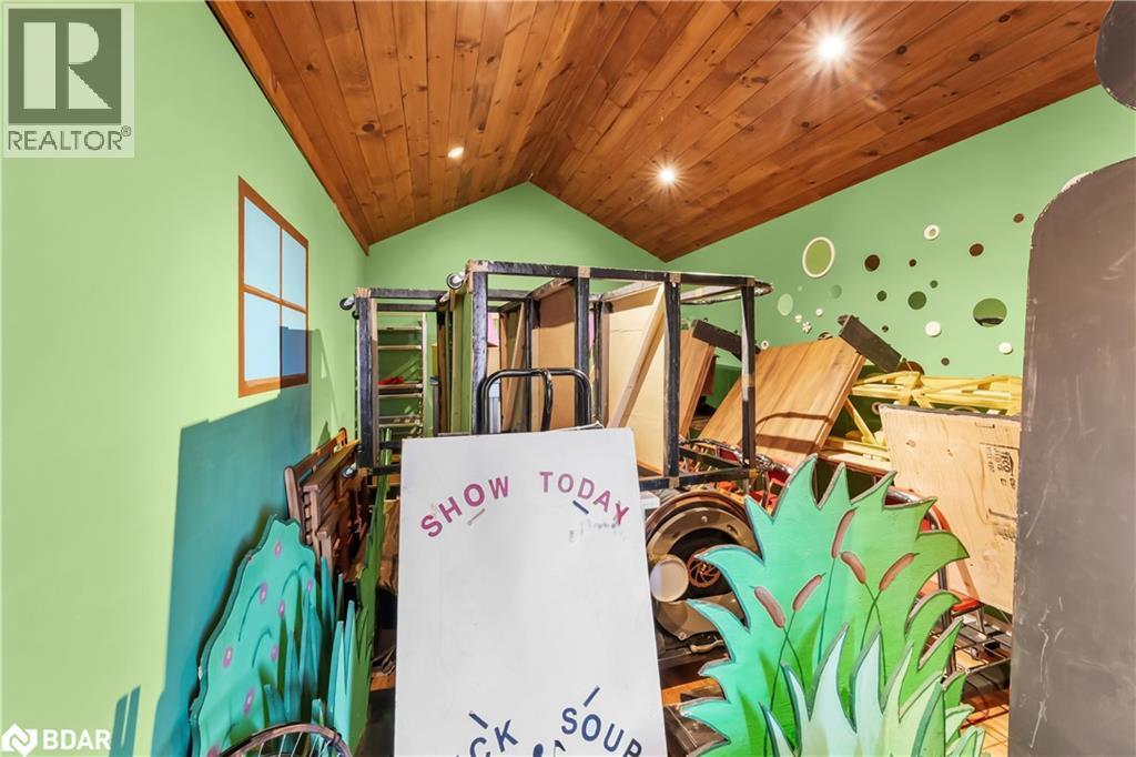 495 S West Street S, Orillia, ON