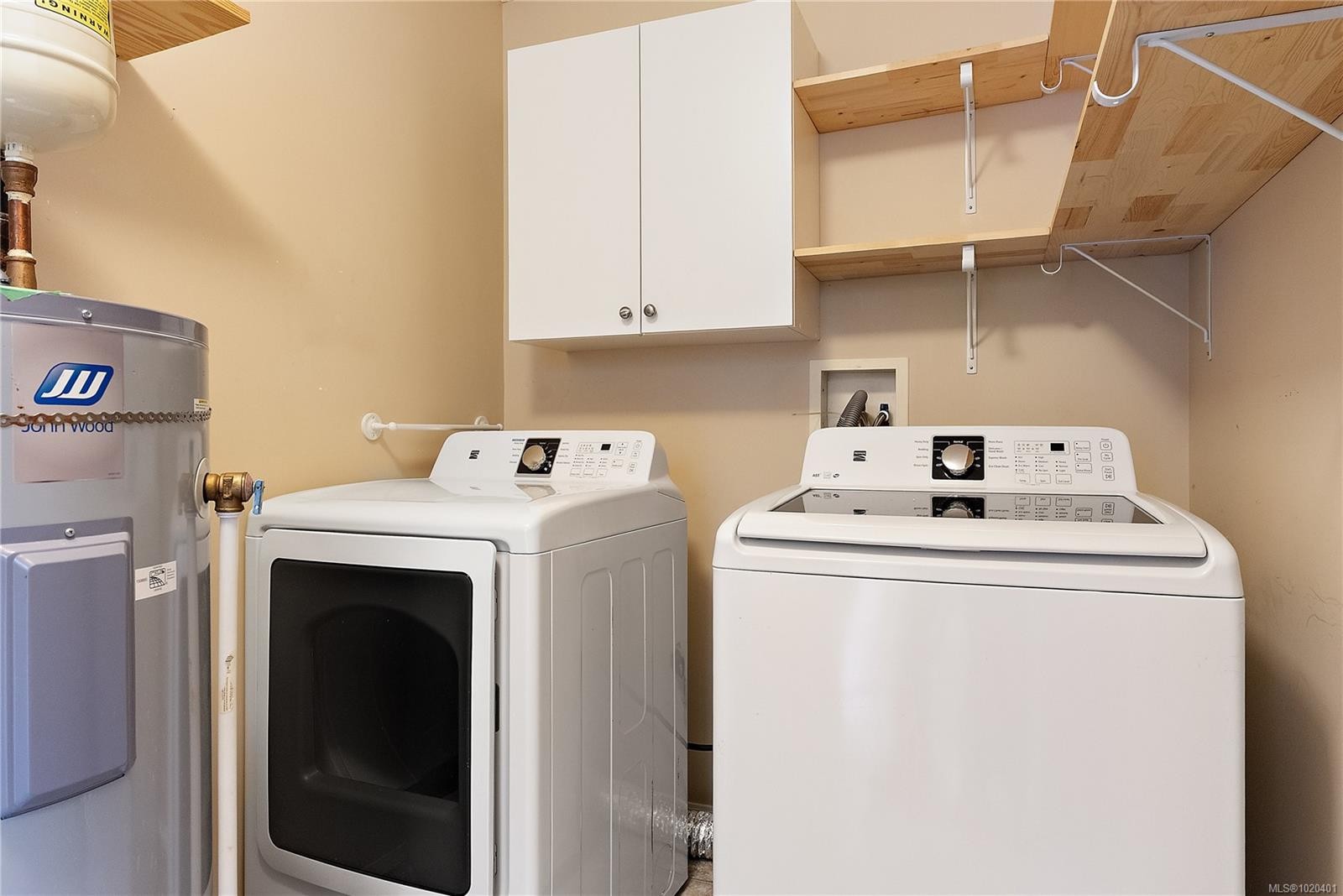 68-7570 Tetayut Rd, Central Saanich, BC