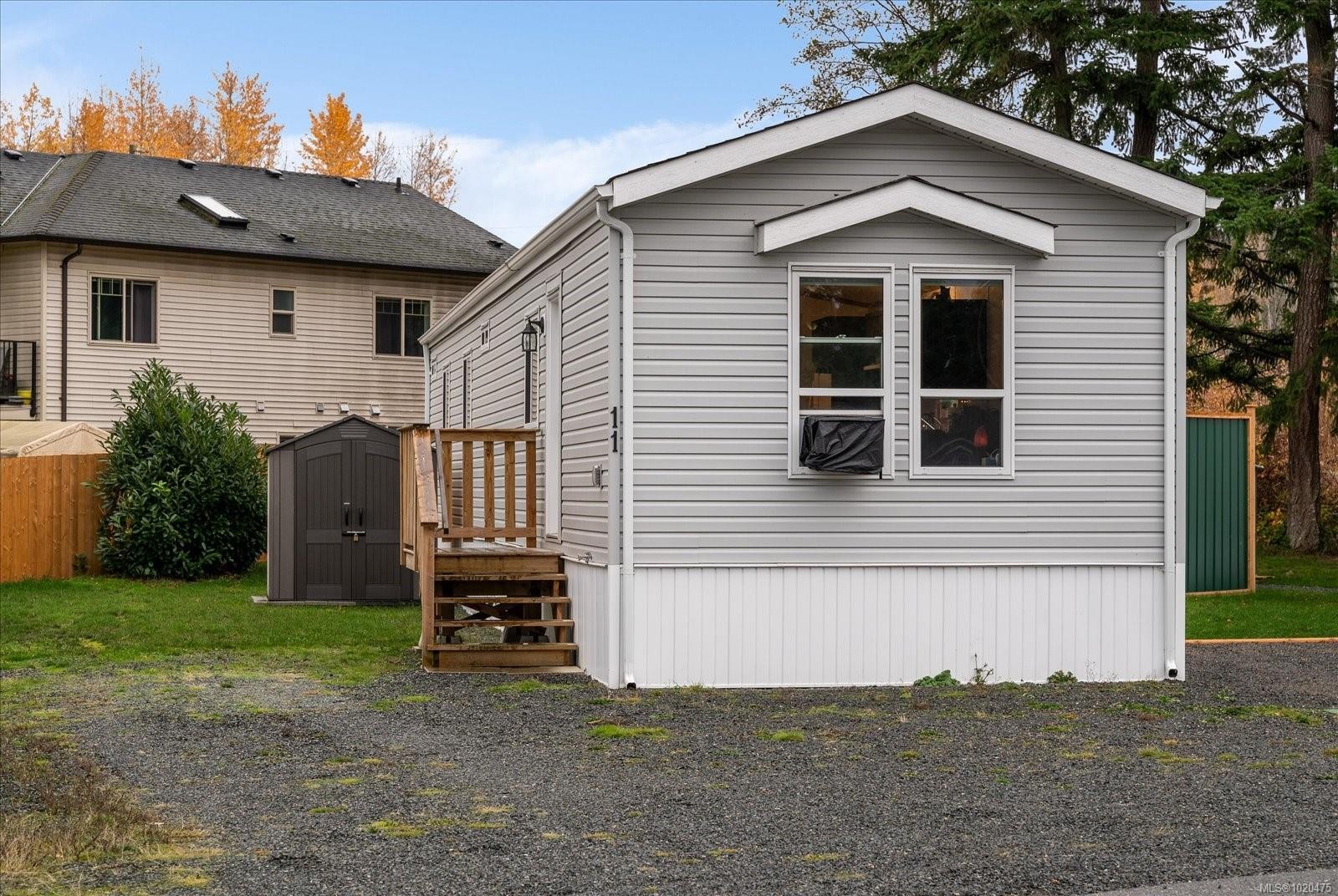 11-6820 Parklands Pl, Lantzville, BC