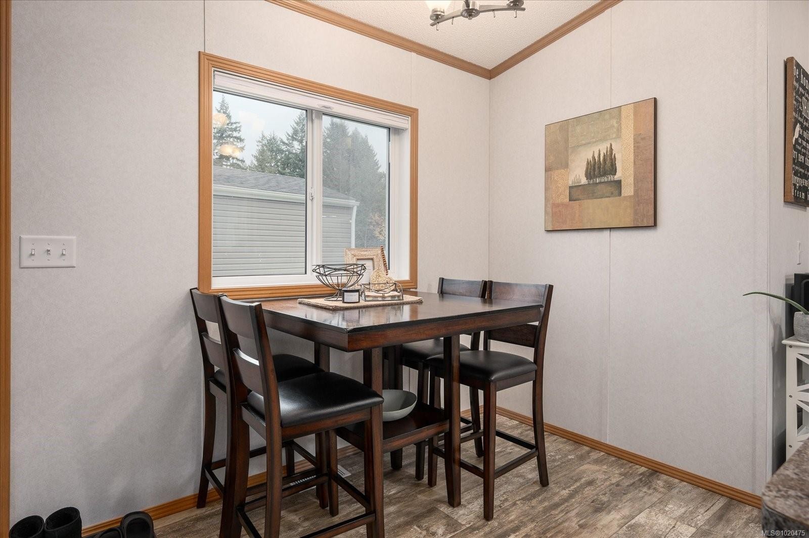 11-6820 Parklands Pl, Lantzville, BC