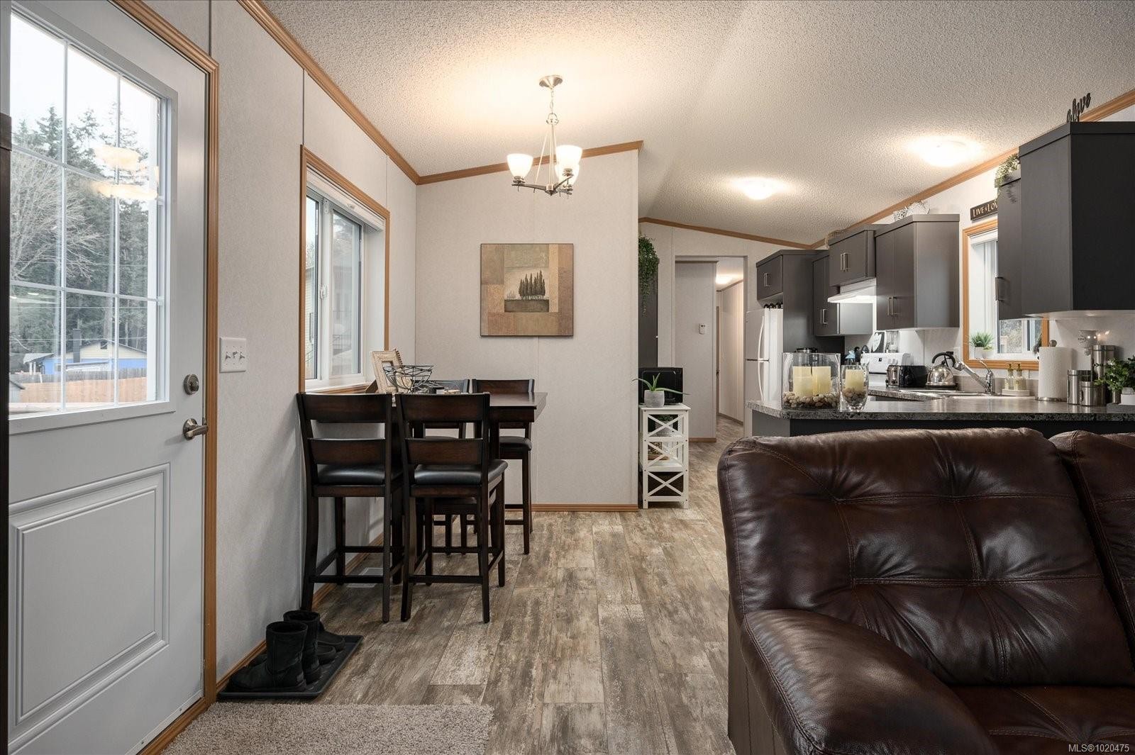 11-6820 Parklands Pl, Lantzville, BC