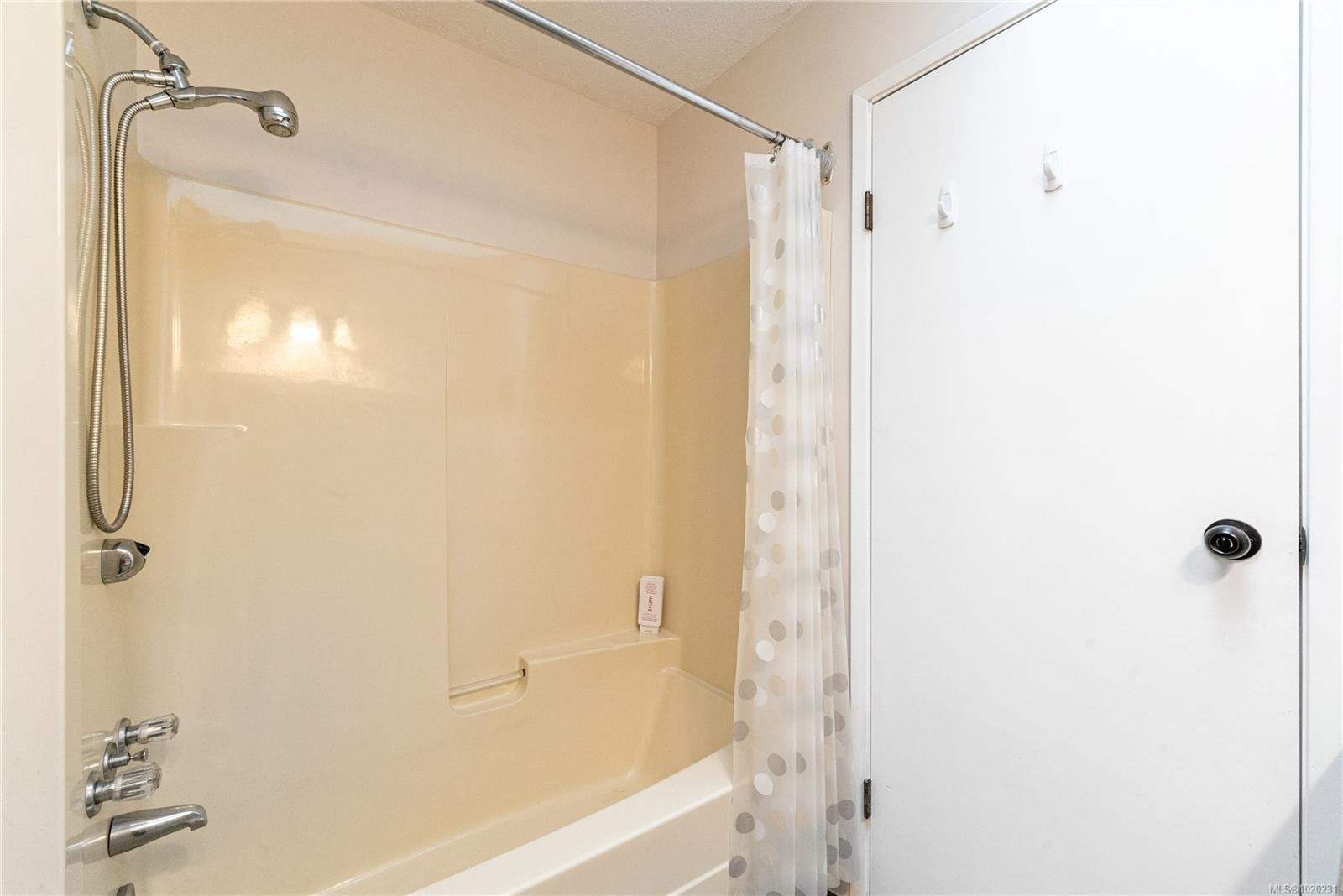 6255 Blueback Rd, Nanaimo, BC