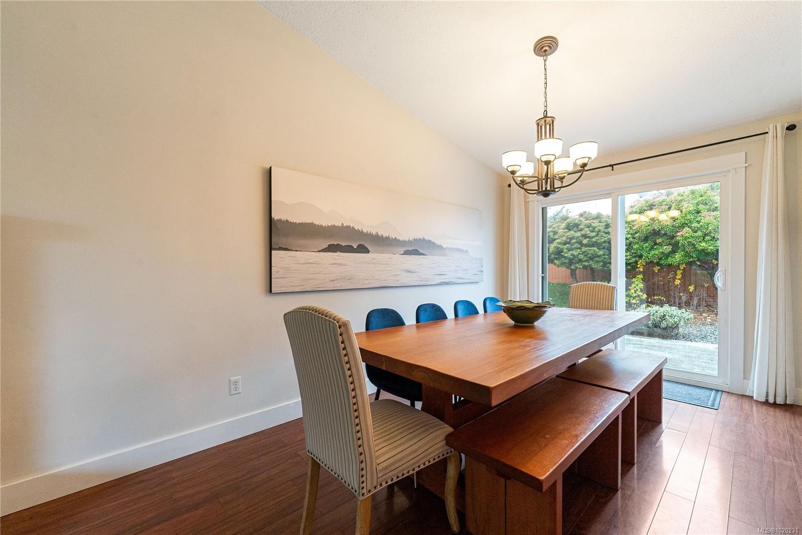 6255 Blueback Rd, Nanaimo, BC