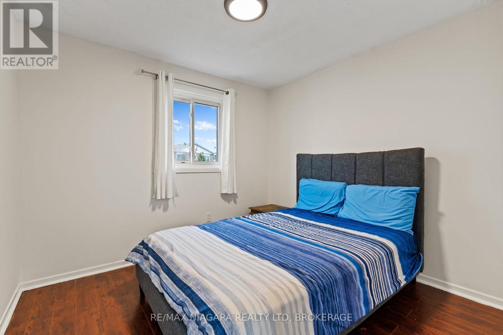 19 Lampman Crescent, Thorold (Confederation Heights), ON - Indoor Photo Showing Bedroom