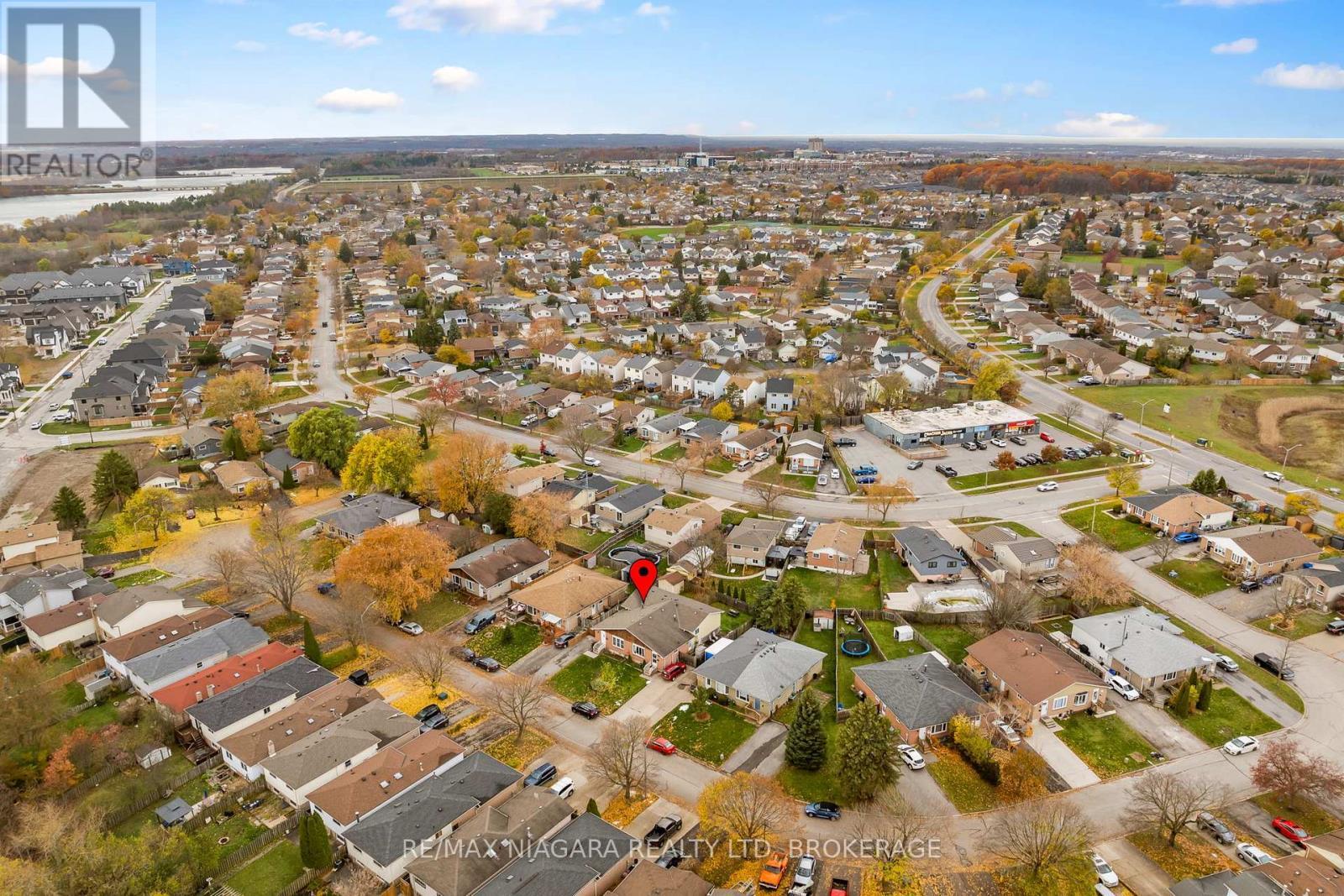 19 Lampman Crescent, Thorold (Confederation Heights), ON - Outdoor With View