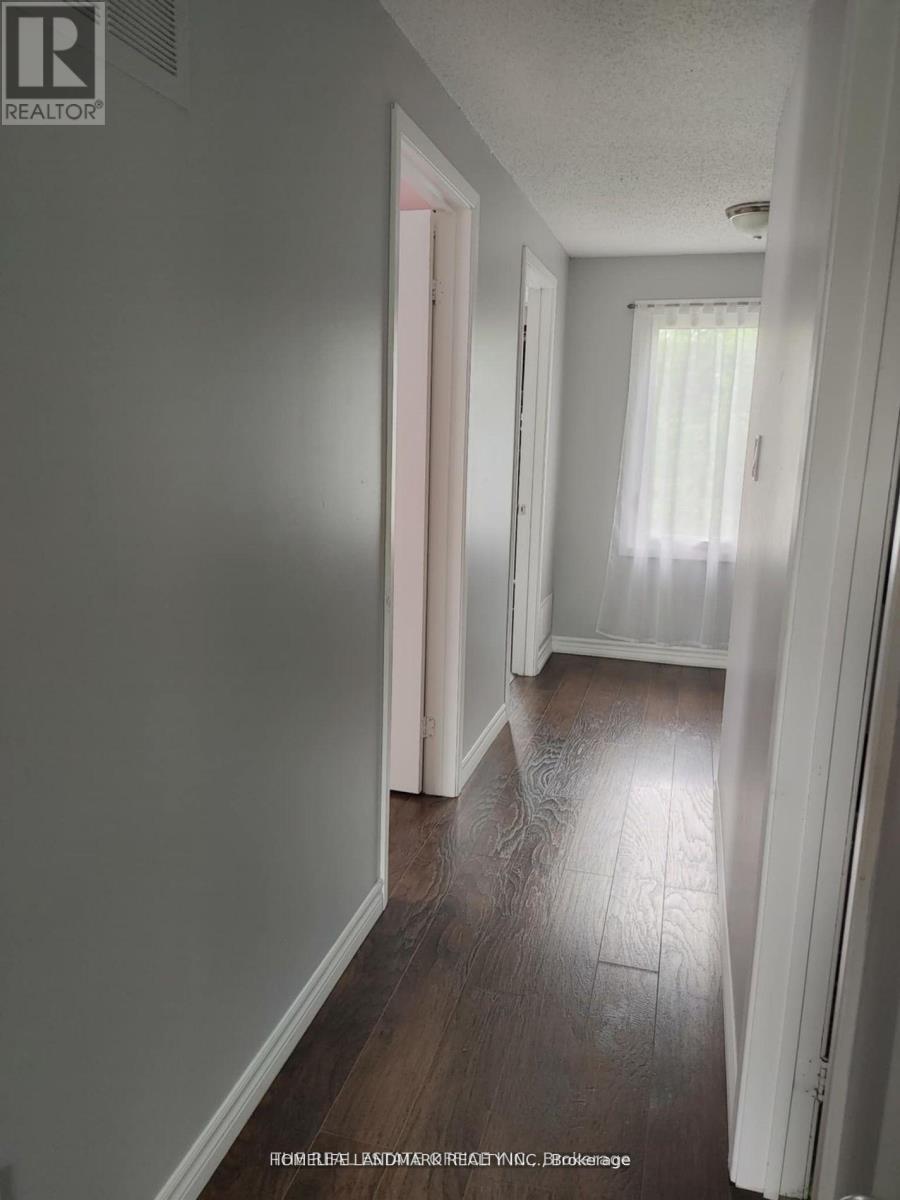 59 Kirby Crescent S, Whitby, ON - Indoor Photo Showing Other Room