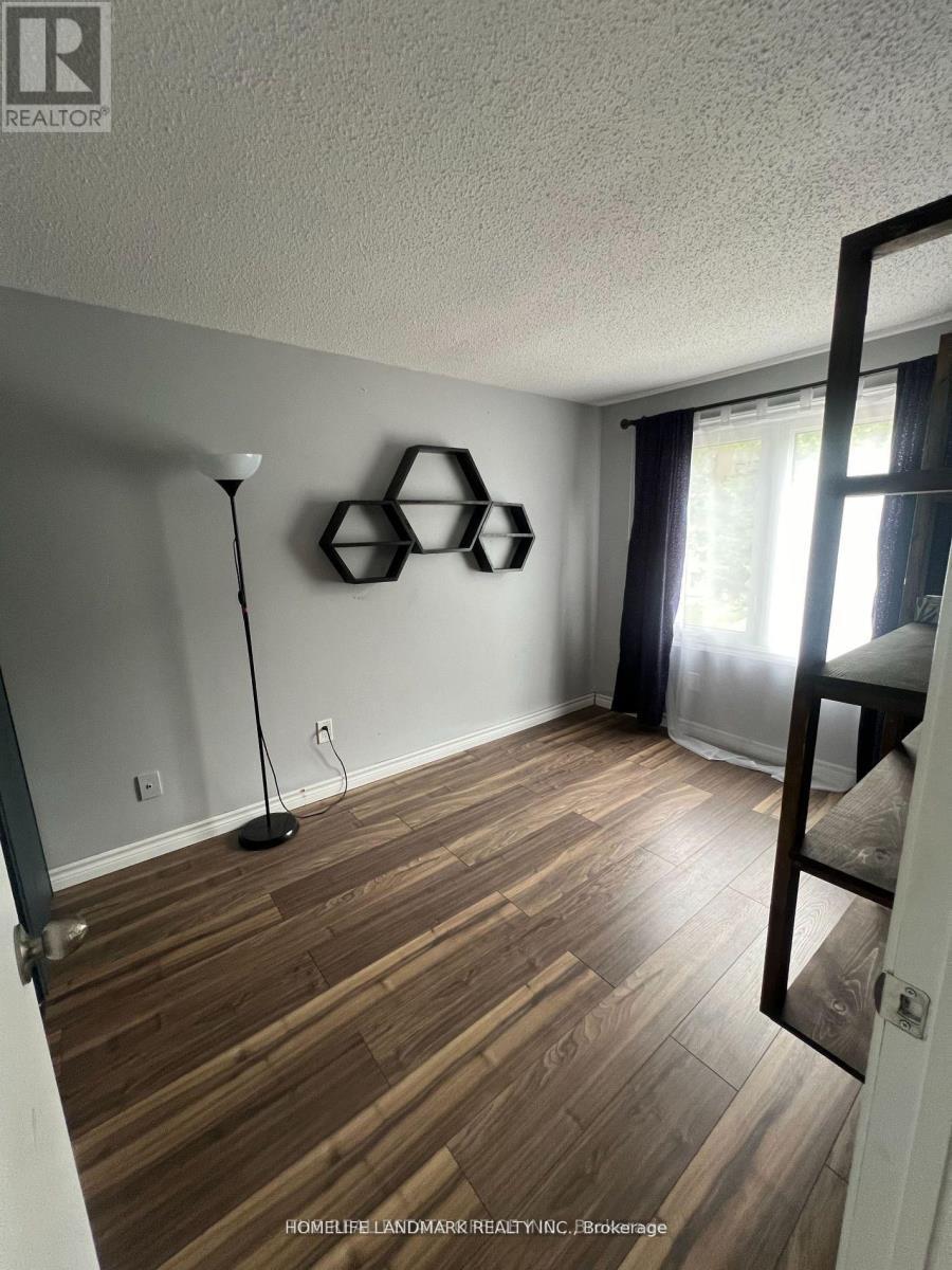 59 Kirby Crescent S, Whitby, ON - Indoor