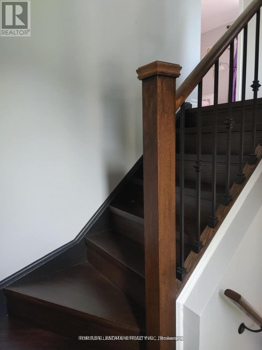 59 Kirby Crescent S, Whitby, ON - Photo Showing Other Room