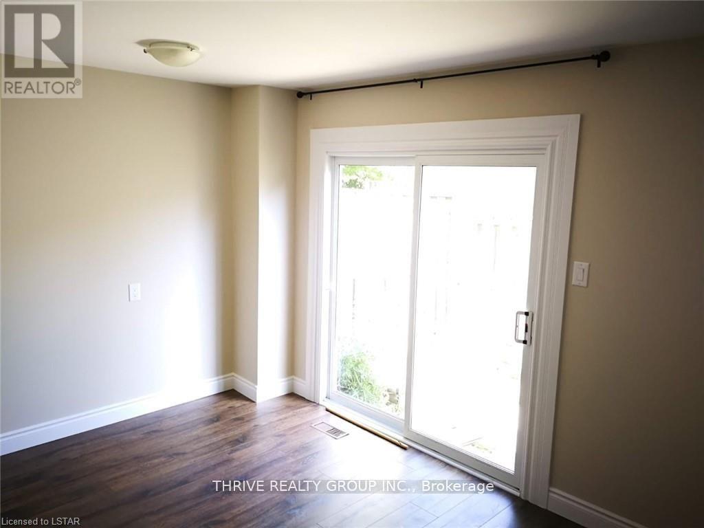 86 - 70 Fiddlers Green Road, London North (North P), ON - Indoor Photo Showing Other Room