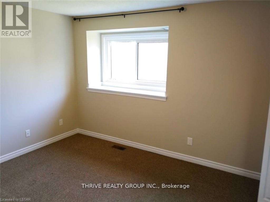 86 - 70 Fiddlers Green Road, London North (North P), ON - Indoor Photo Showing Other Room