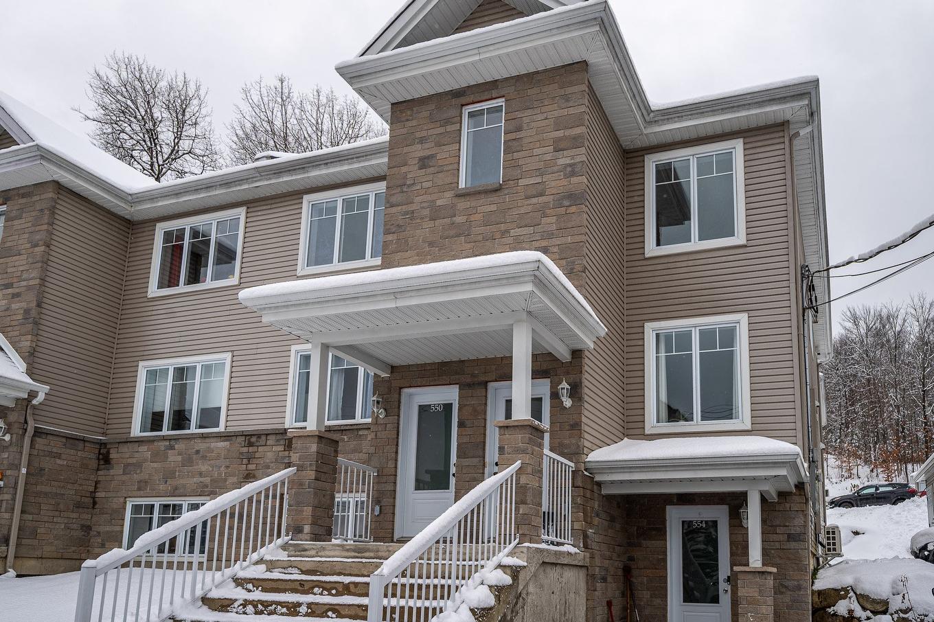 Frontage - 550 Rue Valiquette, Sainte-Adèle, QC - Outdoor