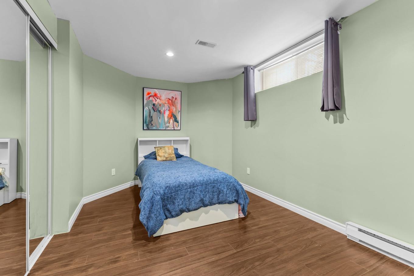 Bedroom - 57 Rue De La Valline, Notre-Dame-De-L'Île-Perrot, QC - Indoor Photo Showing Bedroom