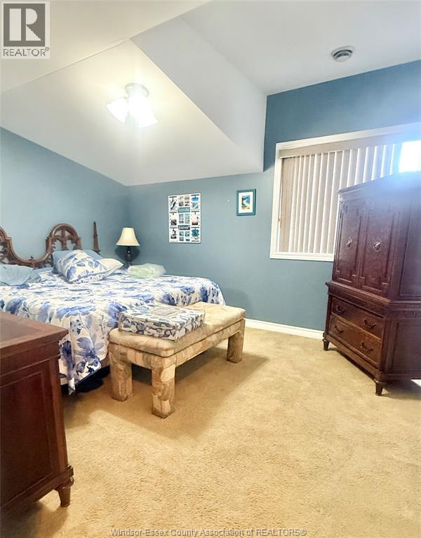 695 Front Road North Unit# Upper/Lower, Amherstburg, ON - Indoor Photo Showing Bedroom