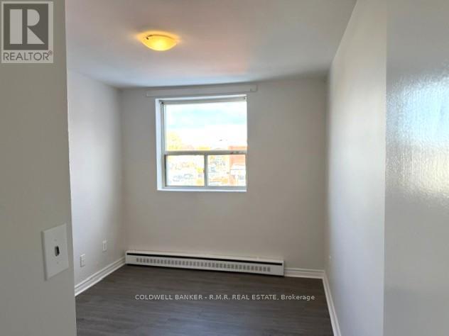 217 - 357 Wilson Road S, Oshawa (Donevan), ON - Indoor Photo Showing Other Room