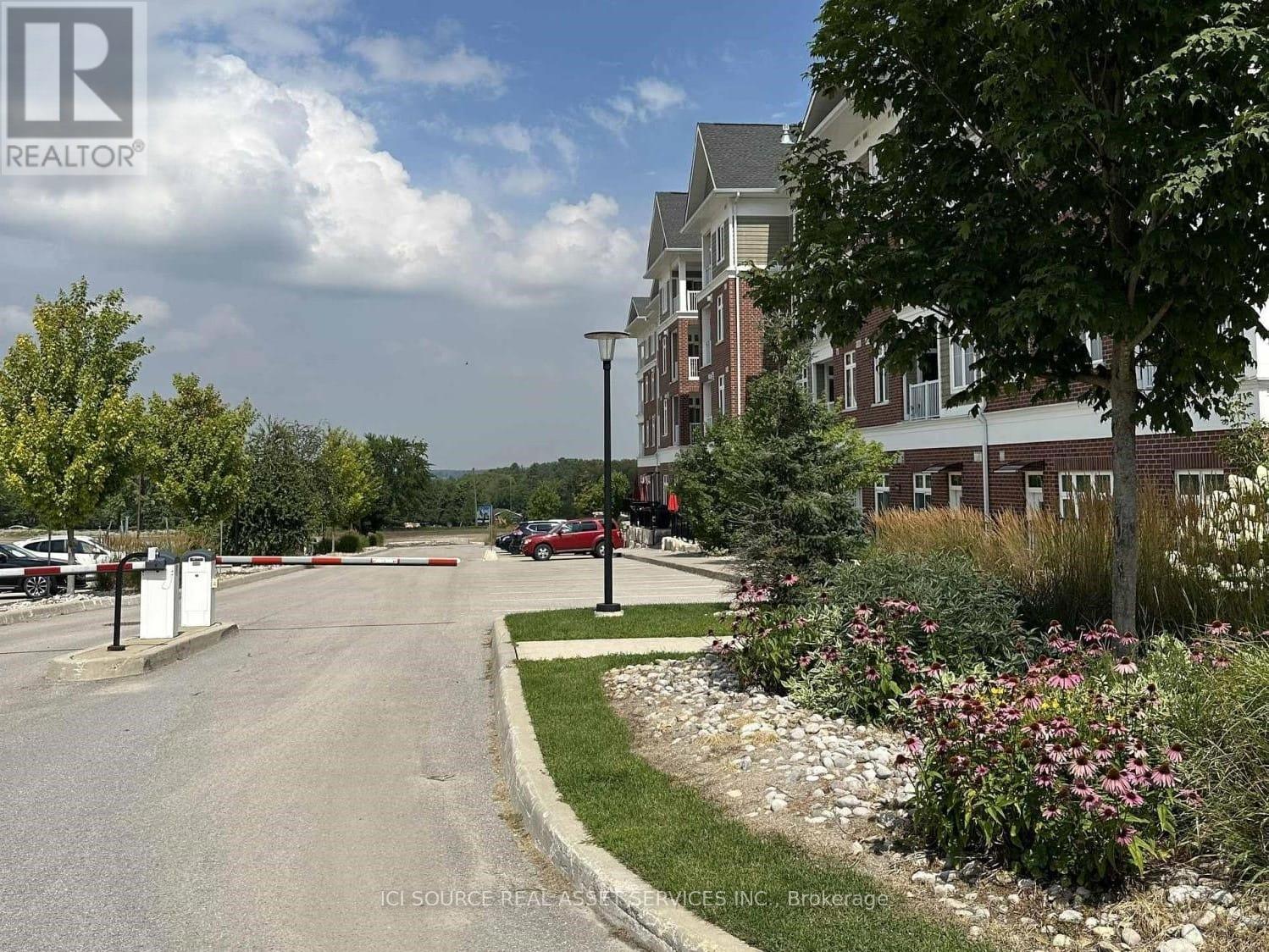 405 - 40 Horseshoe Boulevard, Oro-Medonte, ON - Outdoor