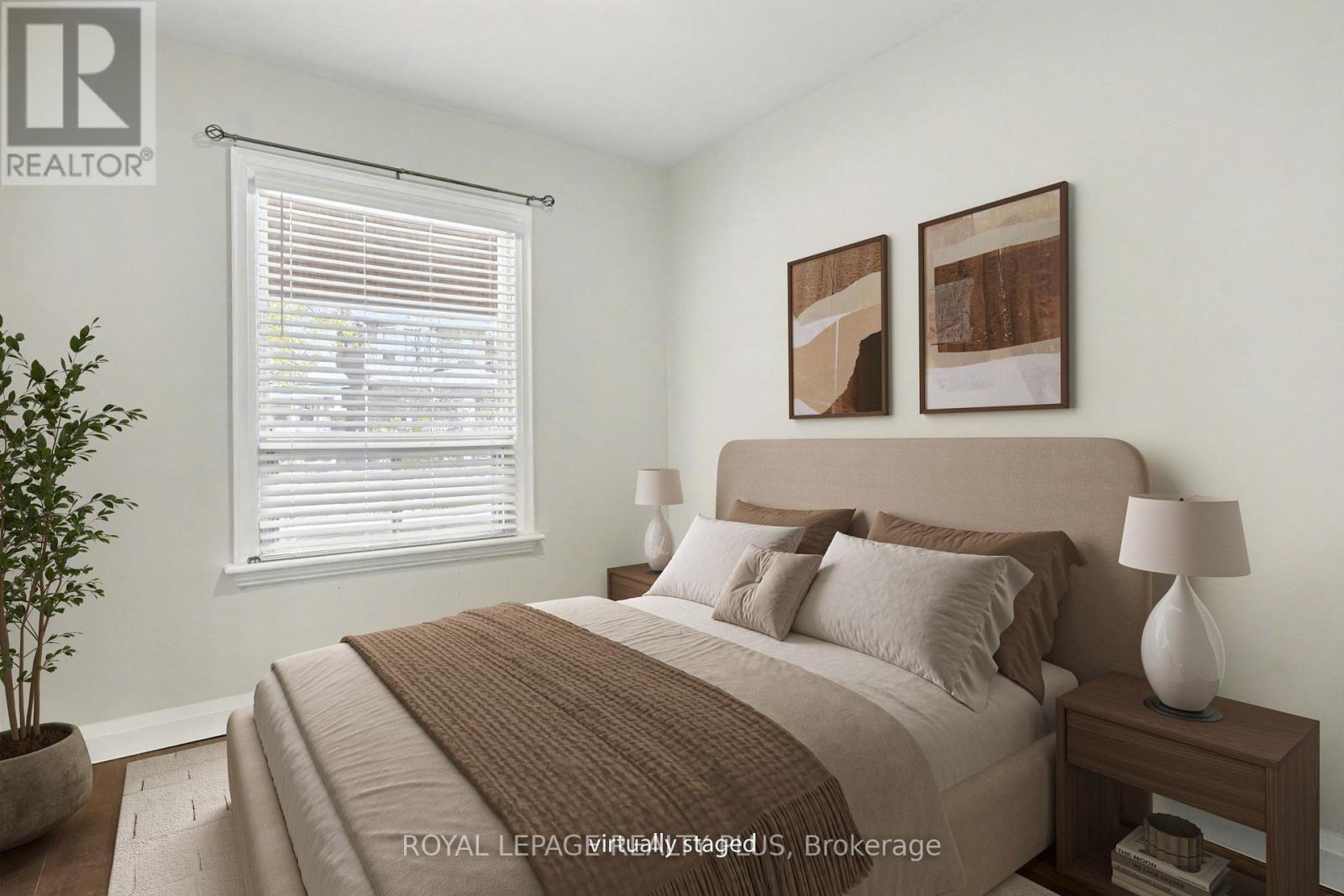 165 Cavell Avenue, Hamilton, ON - Indoor Photo Showing Bedroom