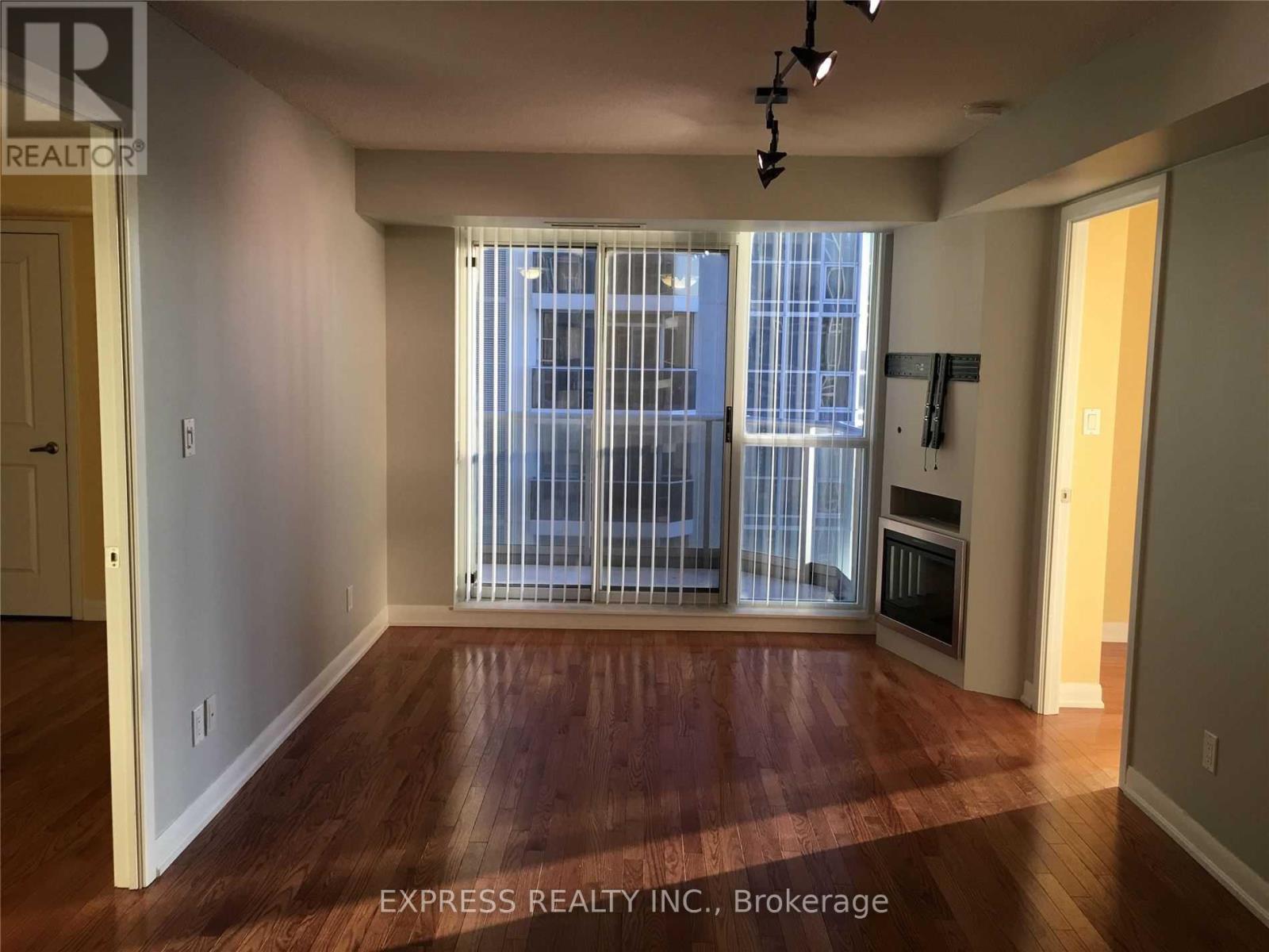 1107 - 5793 Yonge Street, Toronto, ON - Indoor Photo Showing Other Room