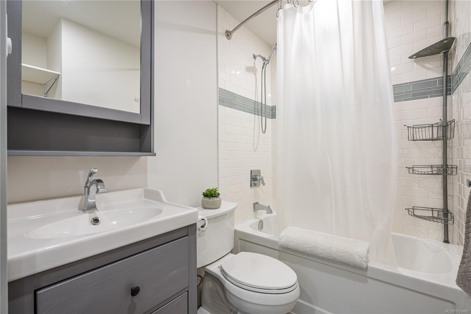 2880 Leigh Rd, Langford, BC