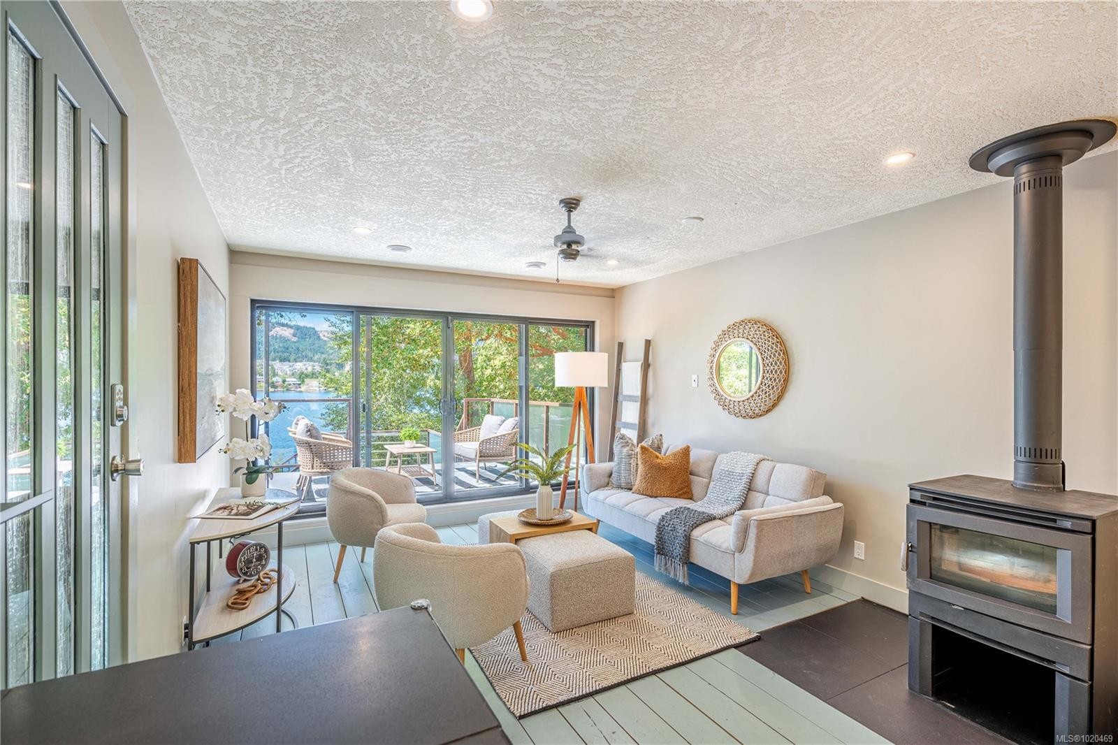 2880 Leigh Rd, Langford, BC