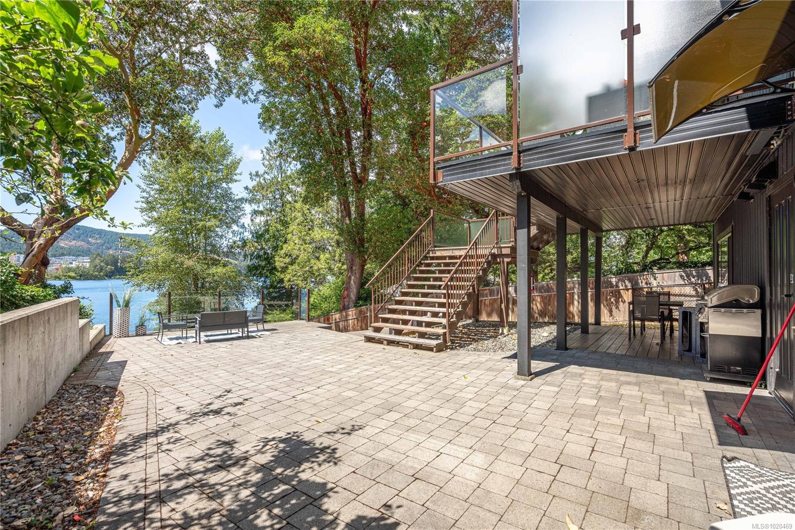 2880 Leigh Rd, Langford, BC