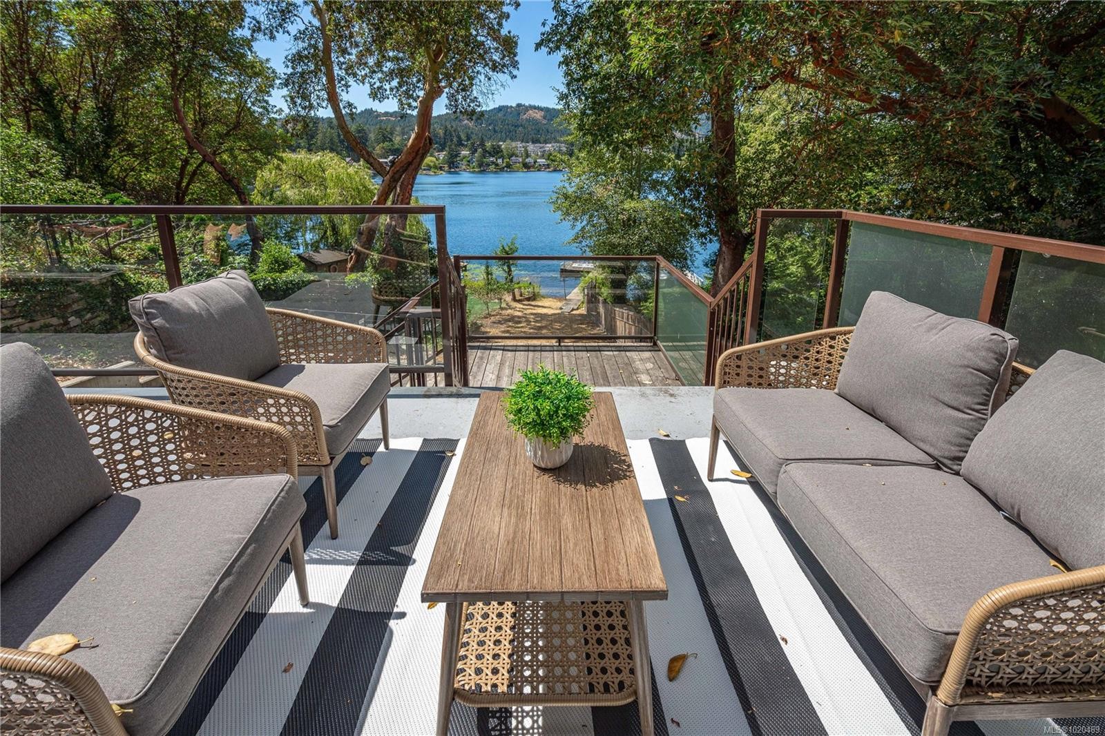 2880 Leigh Rd, Langford, BC