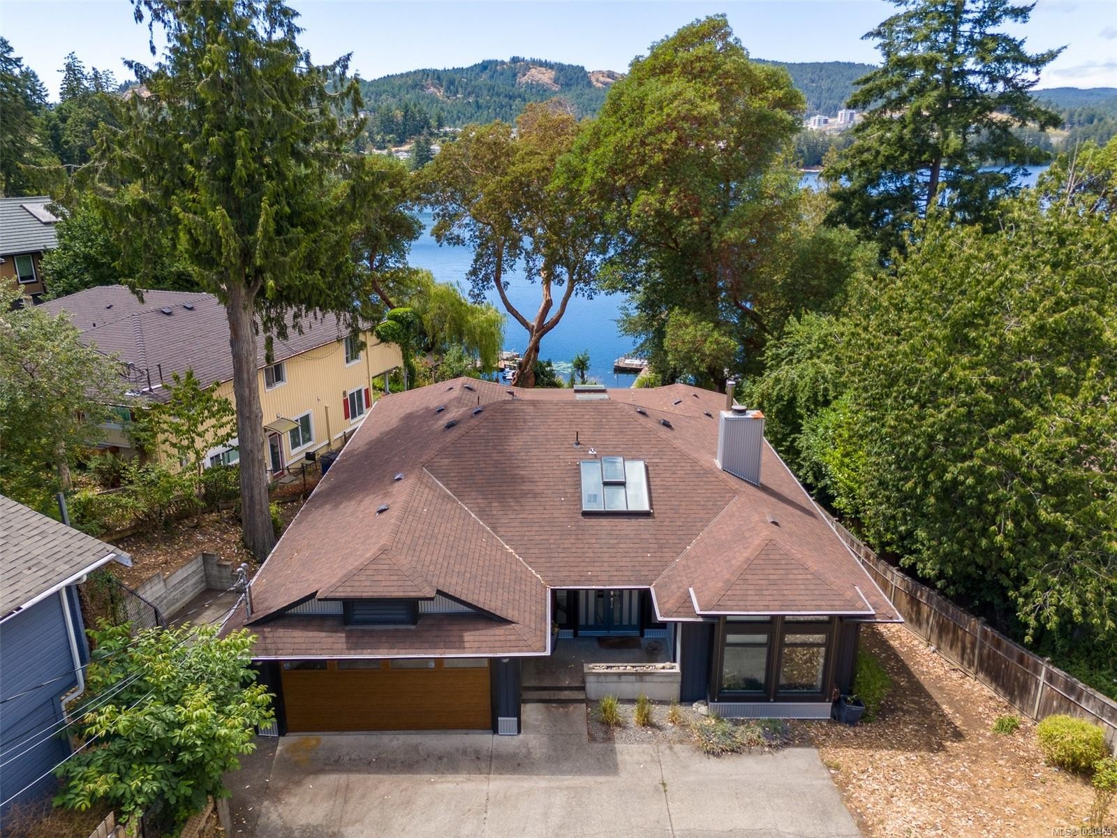 2880 Leigh Rd, Langford, BC