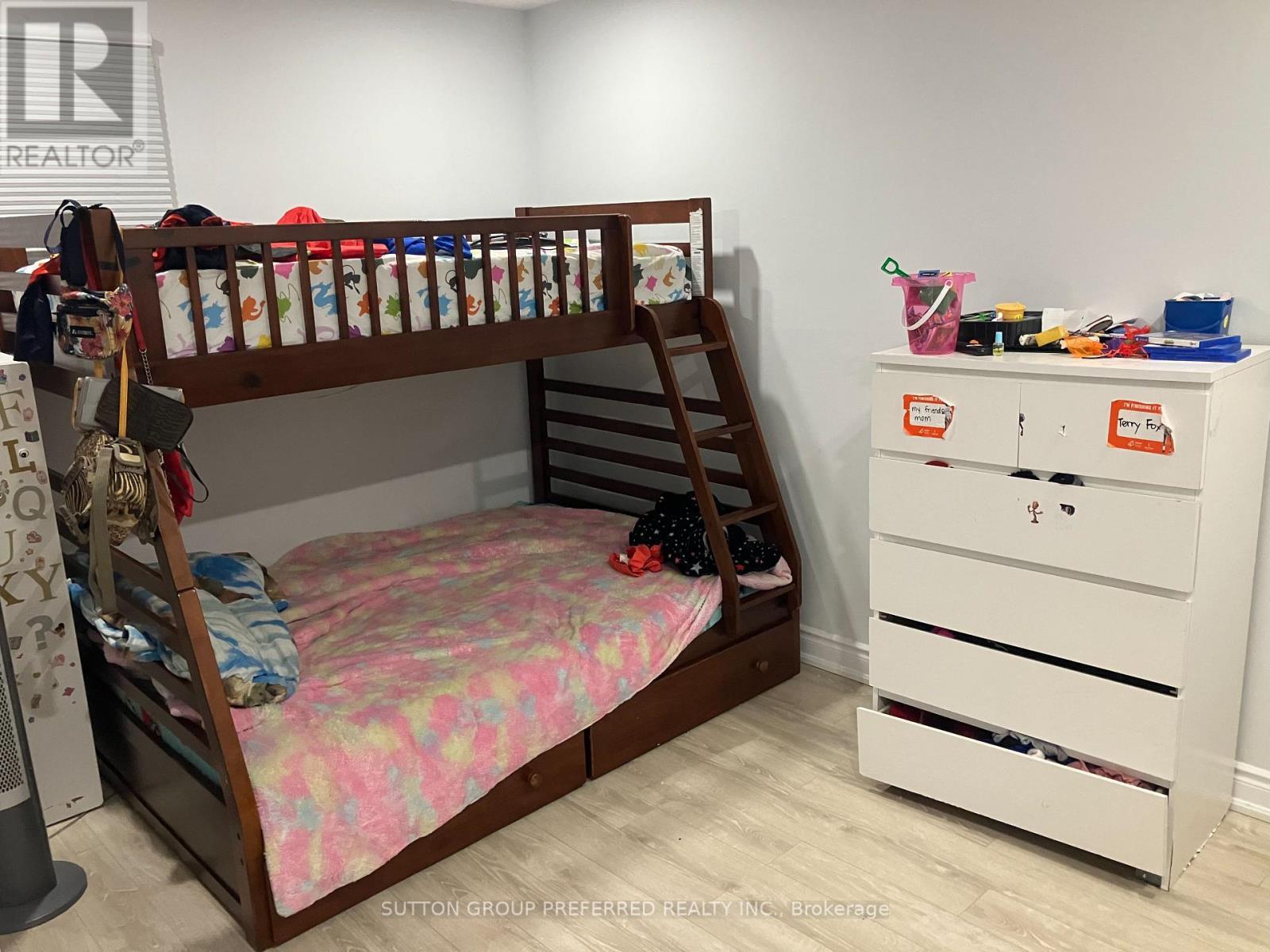 1942 Duluth Crescent, London East (East I), ON - Indoor Photo Showing Bedroom