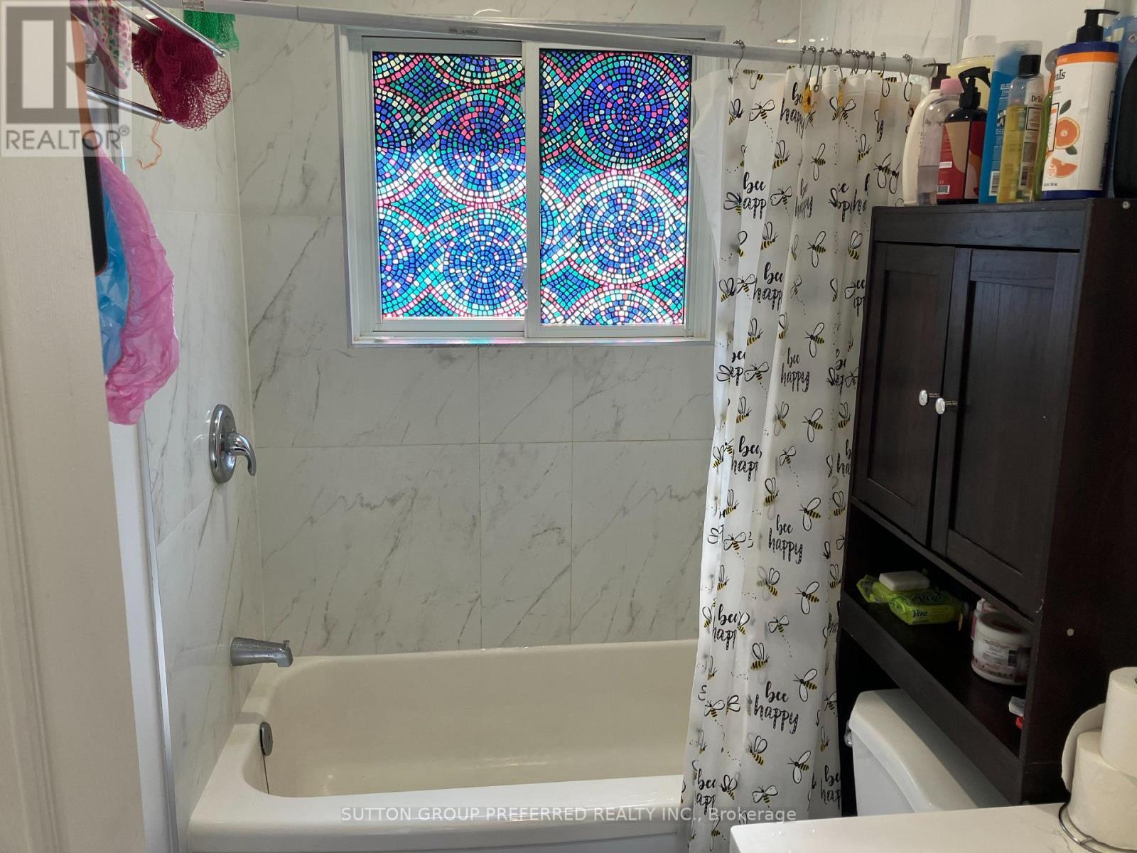 1942 Duluth Crescent, London East (East I), ON - Indoor Photo Showing Bathroom