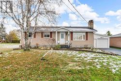 3341 BRUCE STREET South Stormont, ON K6K 1M7