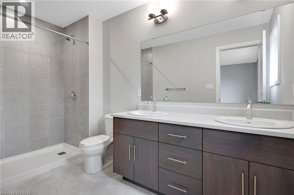 520 Orr Street Unit# 87, Stratford, ON - Indoor Photo Showing Bathroom