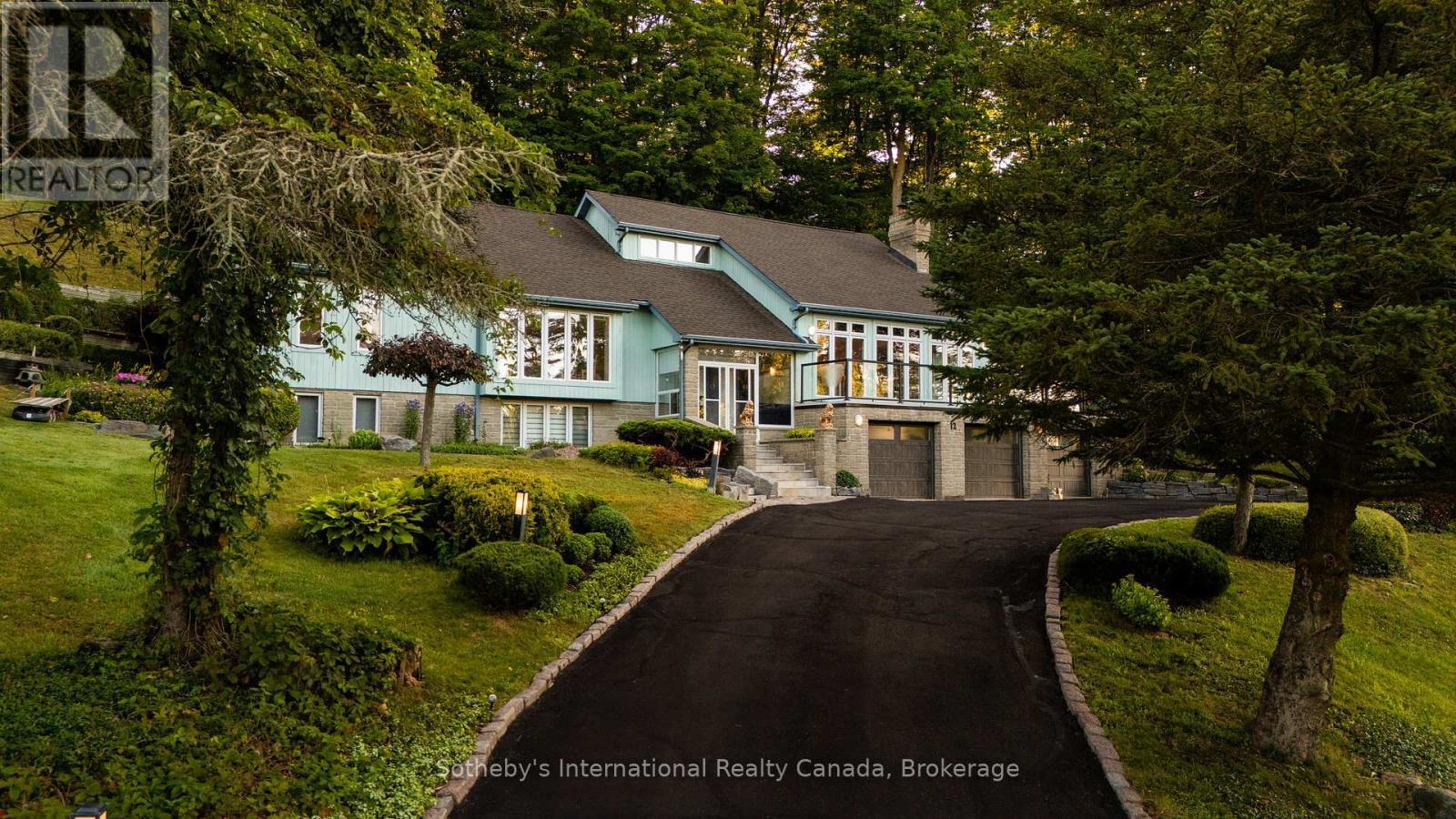 12 Matson Drive, Caledon (Palgrave), ON - Outdoor