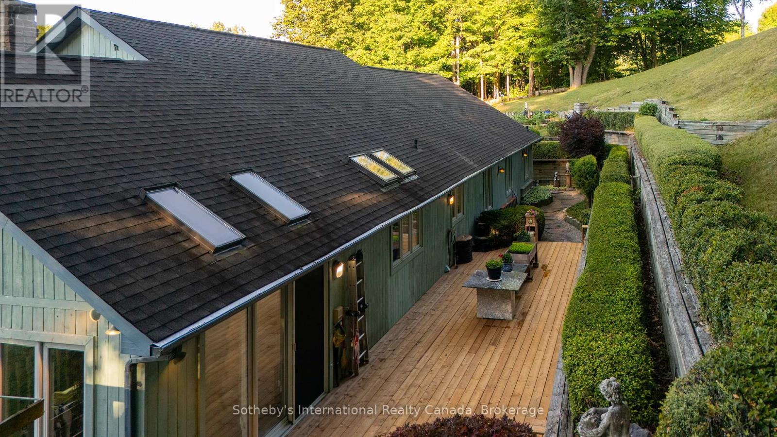 12 Matson Drive, Caledon (Palgrave), ON - Outdoor With Exterior