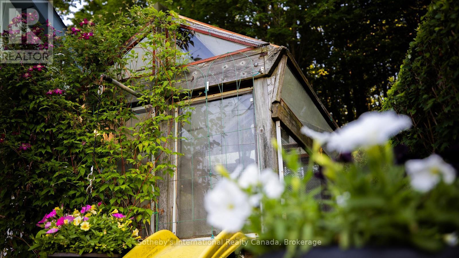 12 Matson Drive, Caledon (Palgrave), ON - Outdoor