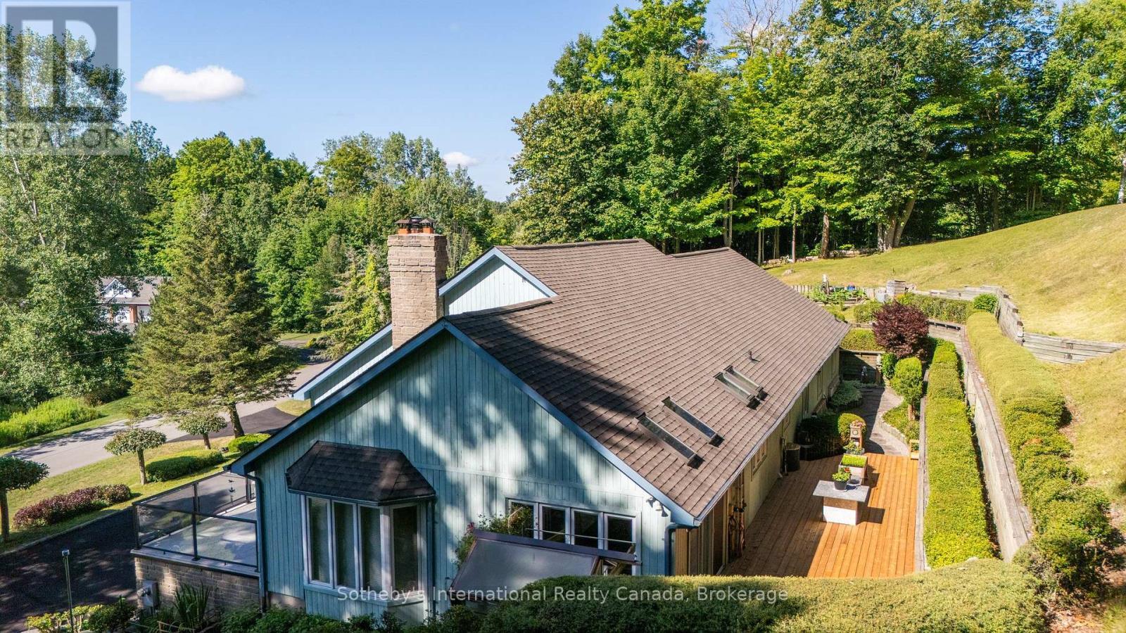 12 Matson Drive, Caledon (Palgrave), ON - Outdoor