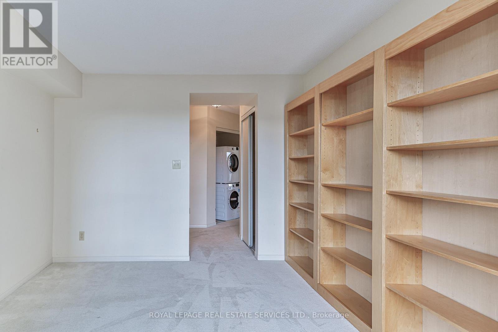 611 - 2269 Lake Shore Boulevard W, Toronto, ON - Indoor