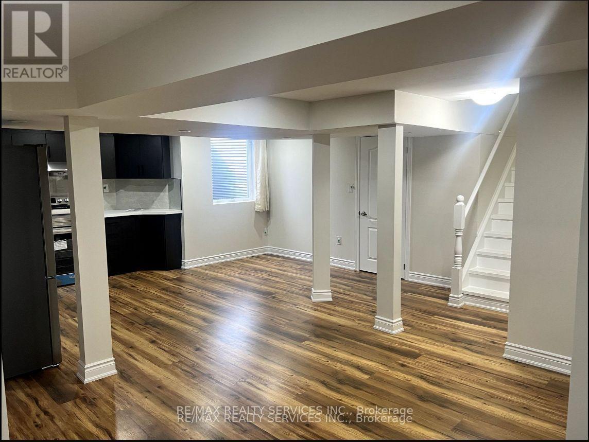 Bsmt - 18 Treegrove Crescent, Brampton, ON - Indoor