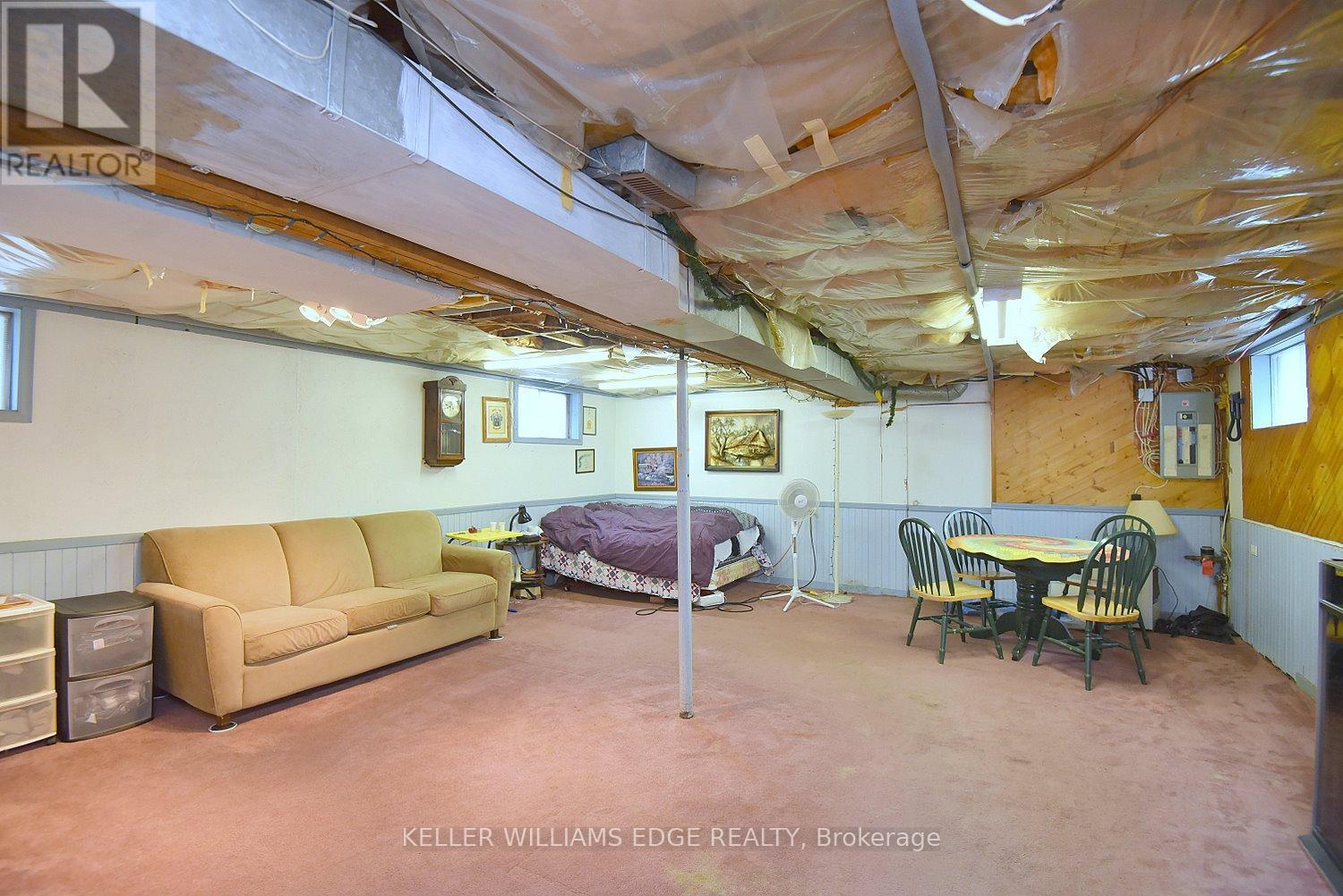 149 Ivon Avenue, Hamilton, ON - Indoor Photo Showing Basement