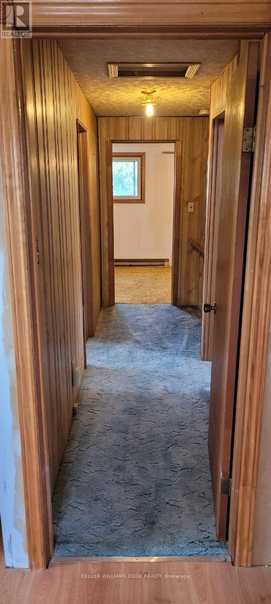 149 Ivon Avenue, Hamilton, ON - Indoor Photo Showing Other Room