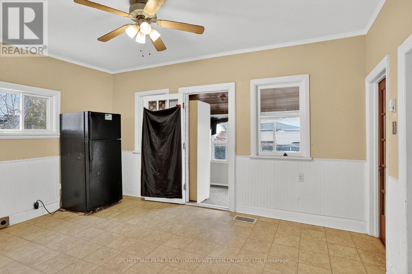 50 Ridout Street, Kawartha Lakes, ON - Indoor Photo Showing Other Room