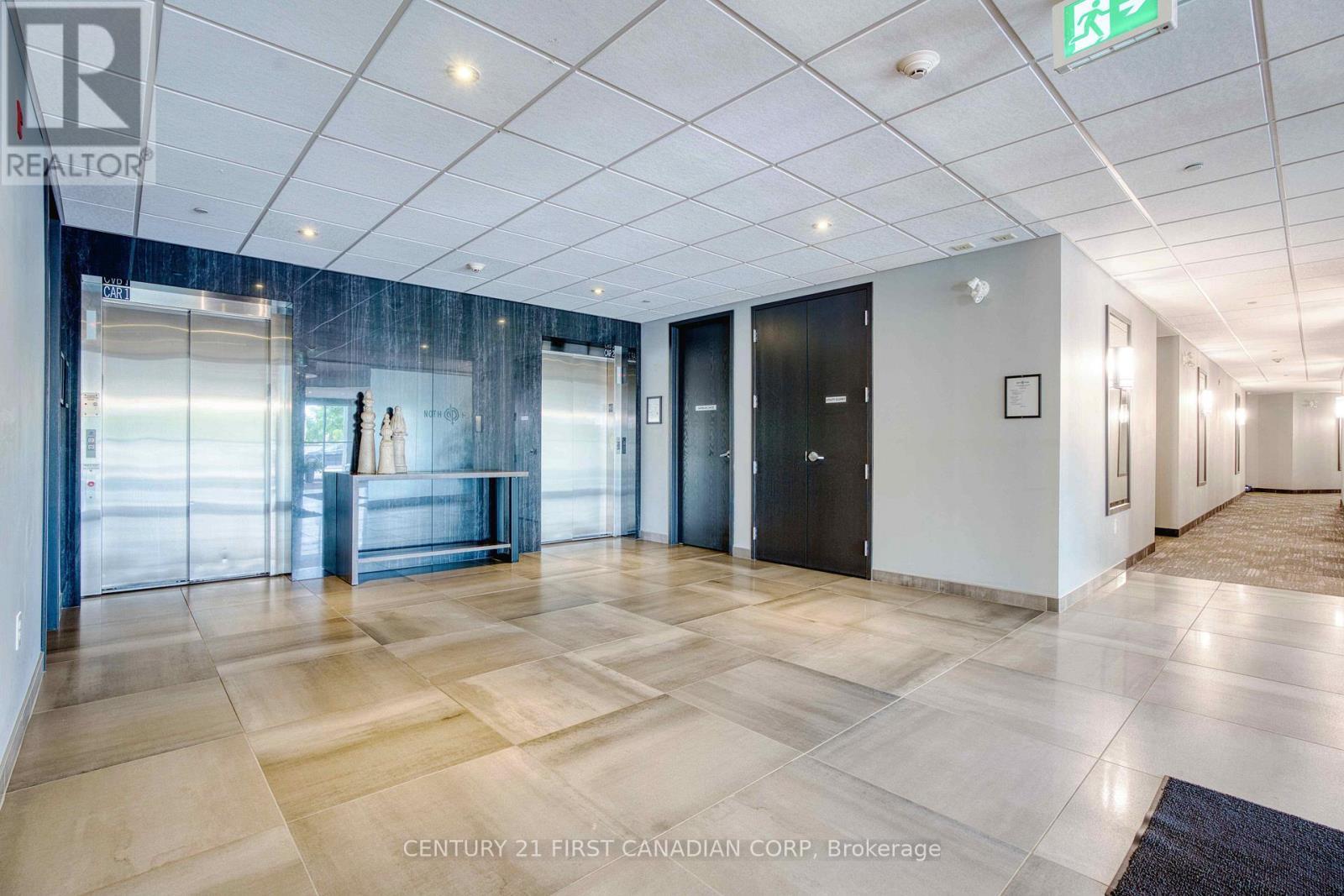 303 - 1705 Fiddlehead Place, London North (North R), ON - Indoor Photo Showing Other Room