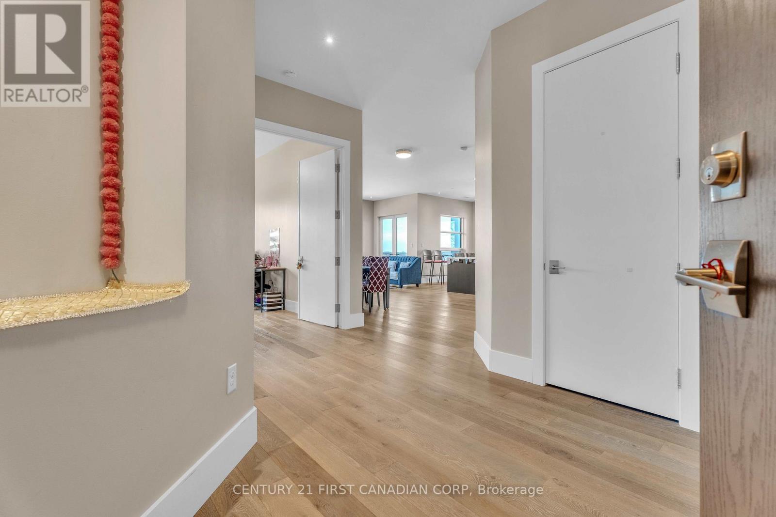 303 - 1705 Fiddlehead Place, London North (North R), ON - Indoor Photo Showing Other Room