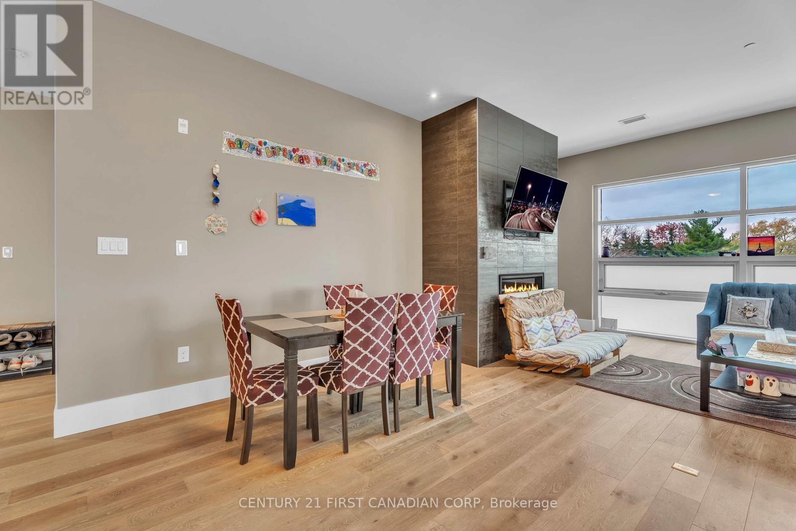 303 - 1705 Fiddlehead Place, London North (North R), ON - Indoor