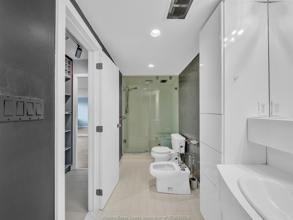 602-2144 Pelissier, Windsor, ON