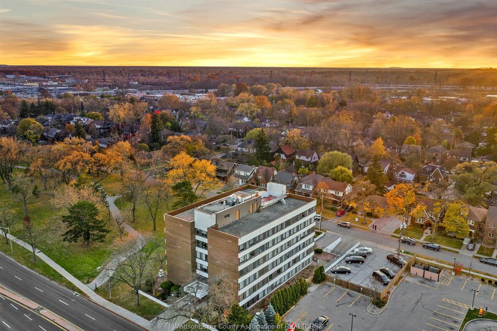 602-2144 Pelissier, Windsor, ON