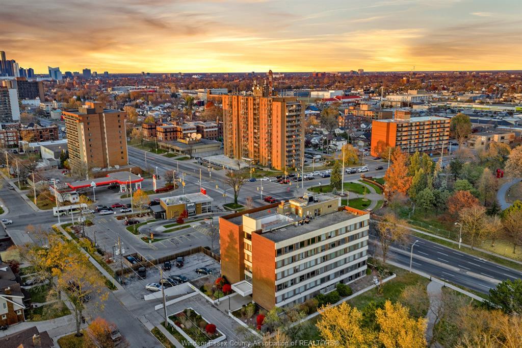 602-2144 Pelissier, Windsor, ON