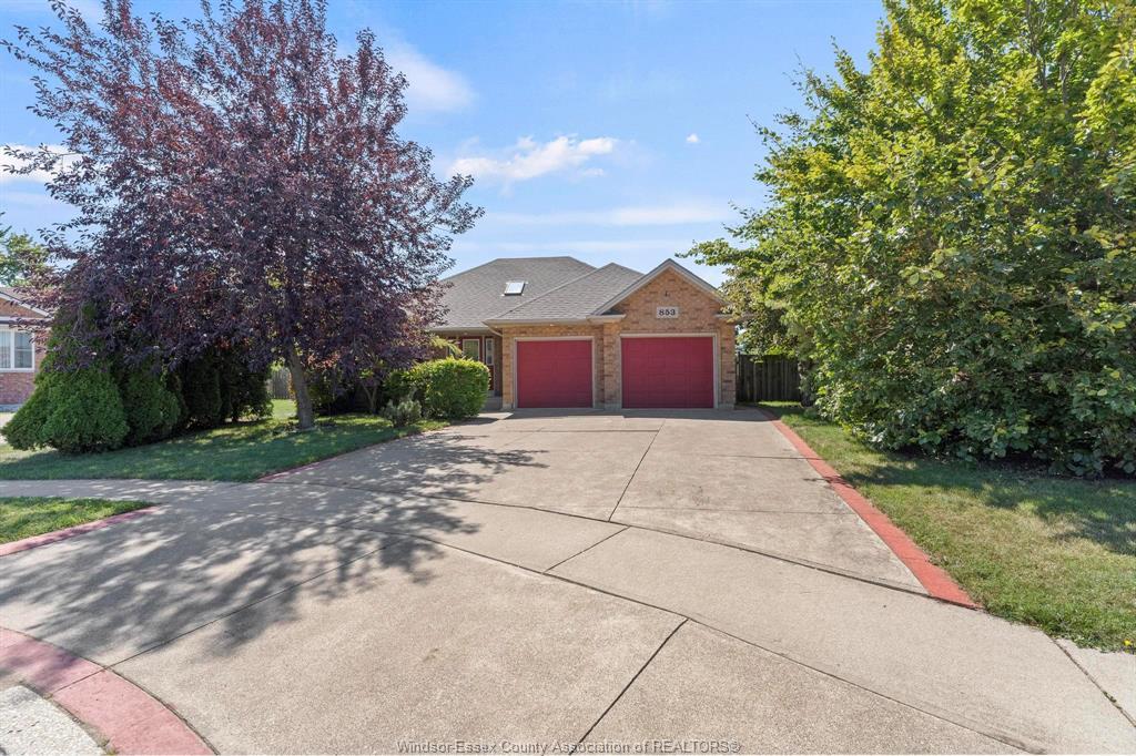 853 Southwood Drive, Lakeshore, ON