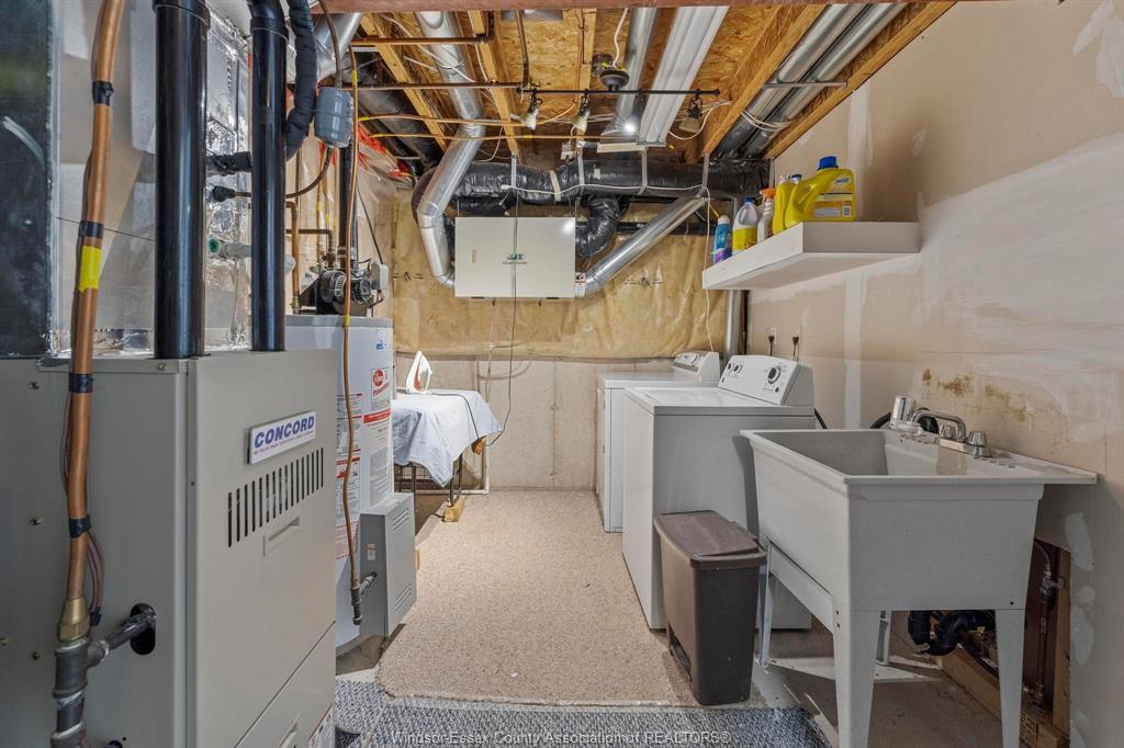 853 Southwood Drive, Lakeshore, ON