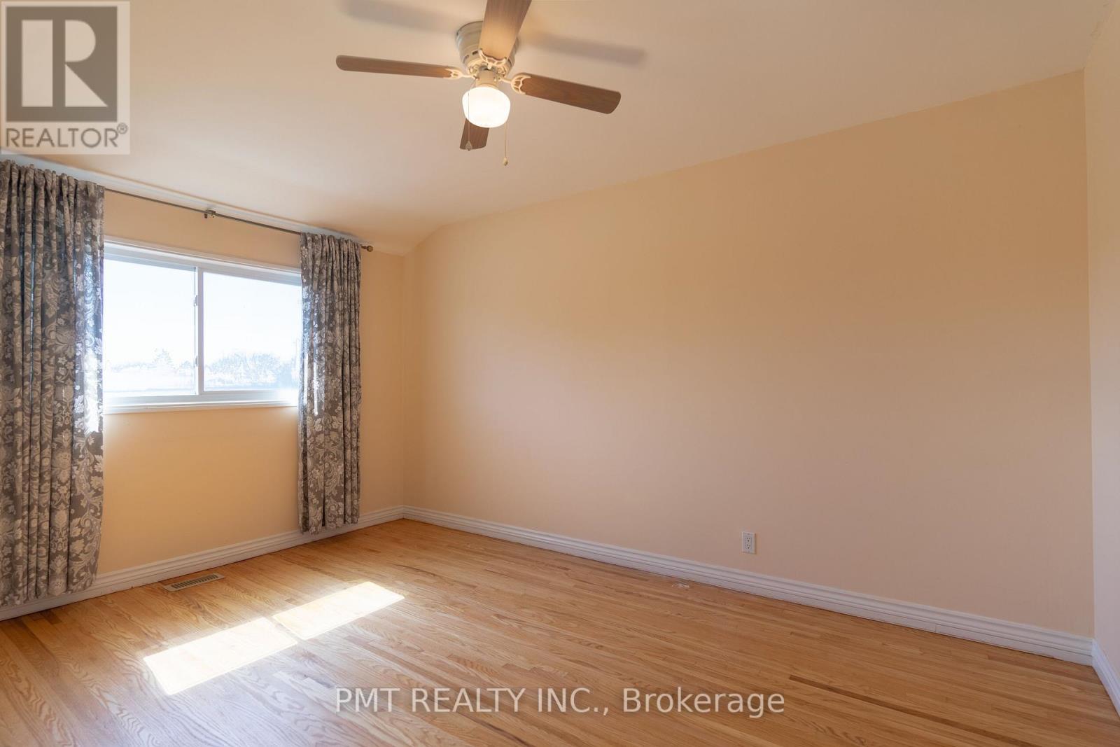728 Krosno Boulevard, Pickering, ON - Indoor Photo Showing Other Room