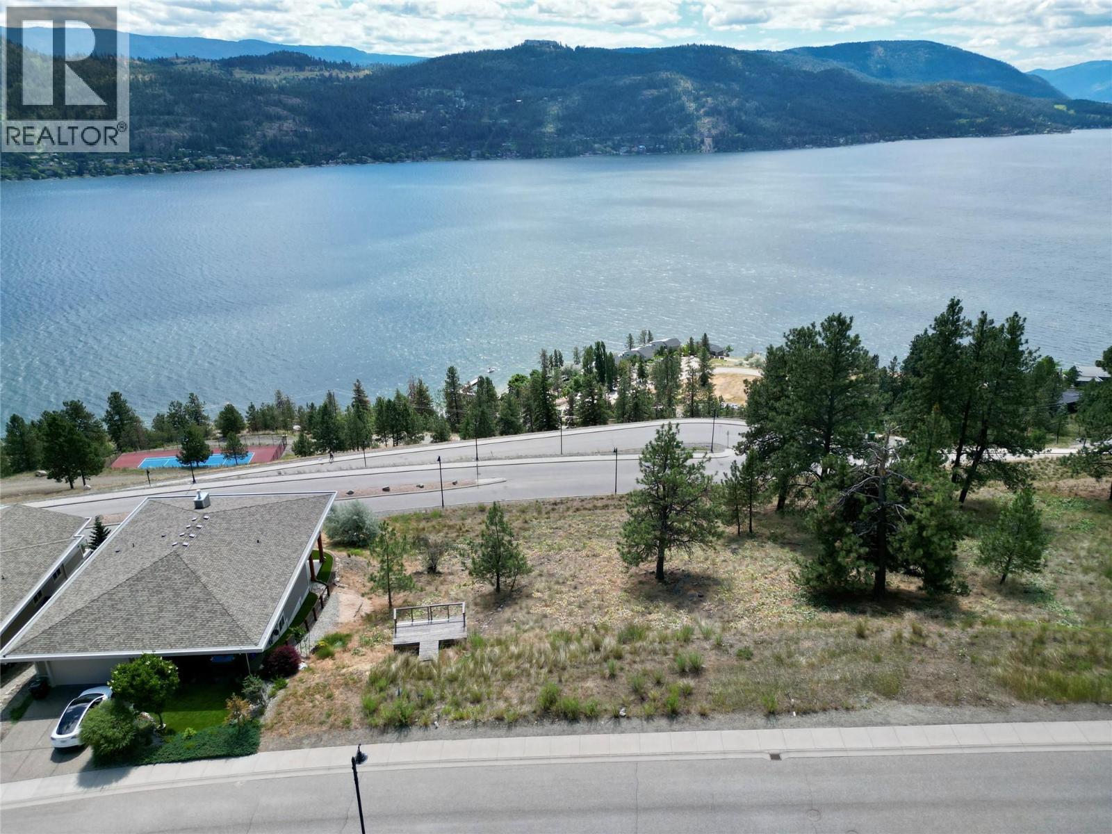 8816 Stonington Road, Vernon, BC