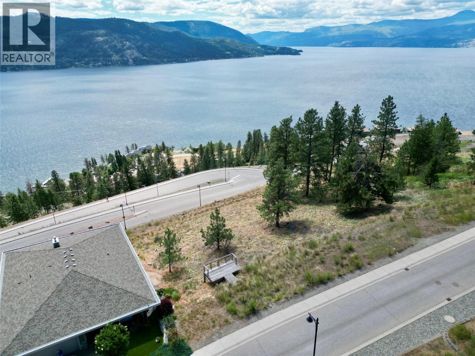 8816 Stonington Road, Vernon, BC